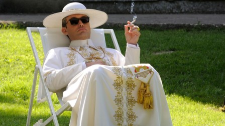 The Young Pope dimanche.jpg