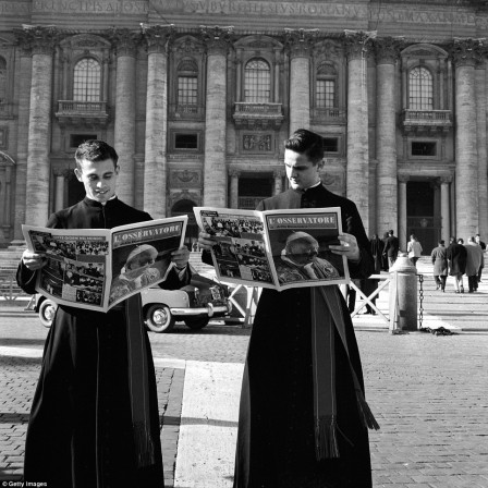 des nouvelles du pape 1958.jpg