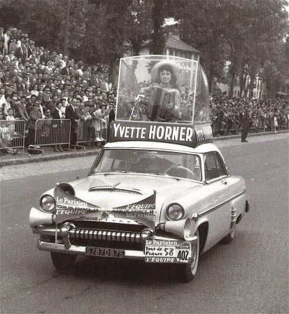 tour_de_France_velo_Yvette_Horner_accordeon.jpg