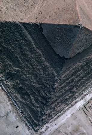 A different perspective of the great pyramid of Giza.jpg, déc. 2022