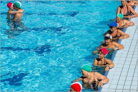 Alberto Raffaeli piscine la file d'attente.jpg, juil. 2020