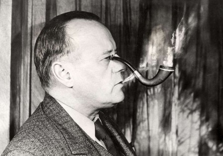 Alfred Langevin l'homme qui pouvait fumer avec ses yeux ceci est une pipe.jpg, févr. 2023
