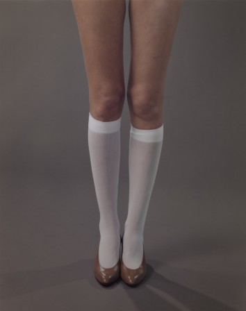 Blow-Up Michelli, Knee-Highs Josephine Meckseper 2006 genoux.jpg, mai 2021