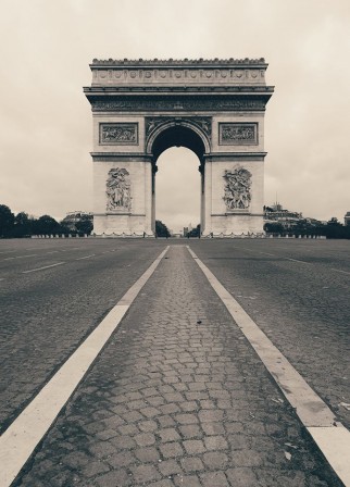 Christophe Cassegrain Paris Covid-19 Arc de triomphe.jpg, mai 2020