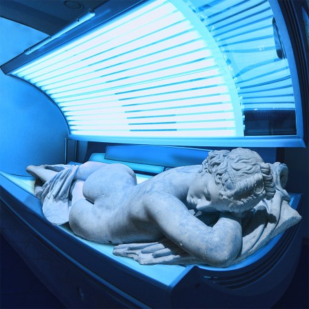 Dan Cretu le bronzage des statues.jpg, mar. 2020