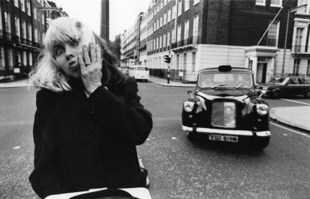Debbie Harry in London in 1977, the year of Blondie's first tours.Graham Morris la langue anglaise.jpg, nov. 2020