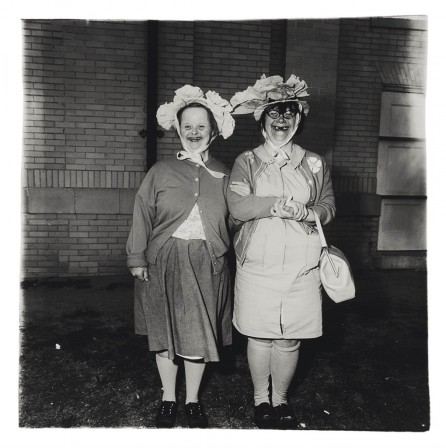 Diane Arbus 1970-71 souriez.jpg, janv. 2021