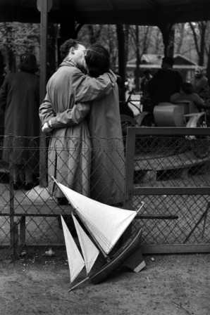 Edouard Boubat jardin du Luxembourg 1955 les voyageurs.jpg, oct. 2019