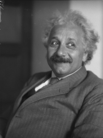 February 1931 Albert Einstein Photo by Johan Hagemeyer doux sourire gentil.jpg, mar. 2021