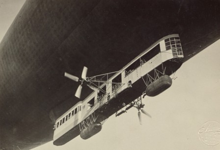 Fédèle Azari Gondola of a blimp, 1914-1929 zeppelin les débuts de l'aviation.jpg, oct. 2020