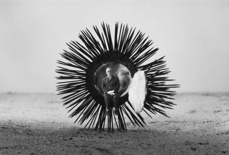 Gilbert Garcin les précautions.jpg, août 2021