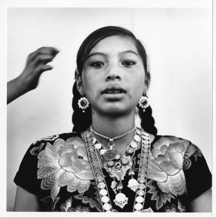 Graciela Iturbide Mujer zapoteca Tonalá Oaxaca 1974 le monde me touche.jpg, avr. 2023