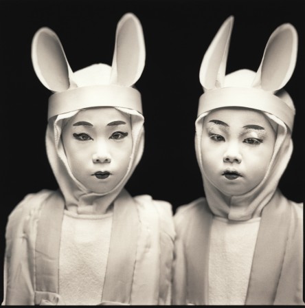 Hiroshi Watanabe Kabuki player lapin de pâques.jpg, mar. 2021