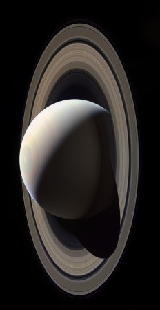 Image of Saturn taken by Cassini spacecraft in October 28 2016.jpg, janv. 2021