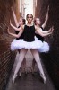 Jeff Knowles les gangs de danseuses.jpg, oct. 2019