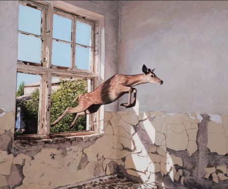 Josh Keyes  Inside Out 2021 cerf biche passage d'animaux sauvages entre ici Jean Moulin.jpg, juin 2023