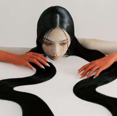 Karin卡琳 for Rebel Magazine 2021 Photography Zhang Ahuei je remonterai le cours de tes cheveux.jpg, déc. 2023