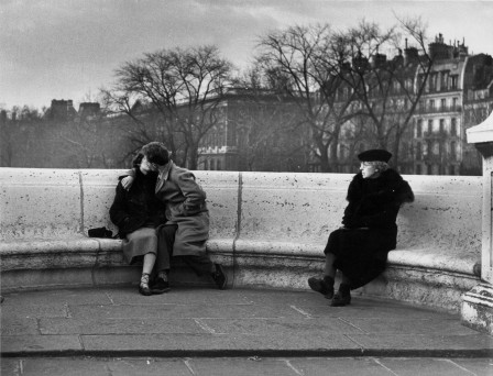 Le baiser du Pont Neuf Paris 1950 by Robert Doisneau.jpg, juin 2023