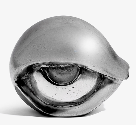 Louise Borgeois Small Eye 3 1997 aluminium poli et plomb l'oeil était sur l'écran et regardait Cain.png, déc. 2021