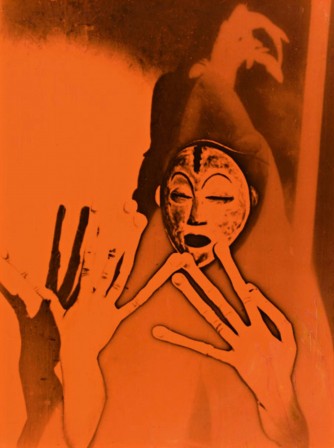 Maurice Tabard Mask 1937 la subersion des images.jpg, janv. 2020