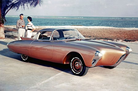 Oldsmobile Golden Rocket 1956 voiture vacances plage.jpg, juin 2023