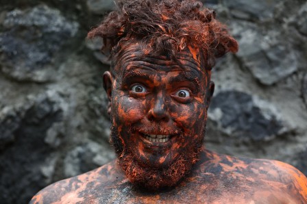 Rafael Cherkaski couleur de peau faut-il cacher ses cheveux blancs.jpg, avr. 2023