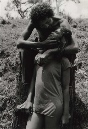 Robert McFarlane Ernie Dingo And Justine Saunders 1994 l'amour.jpg, fév. 2021