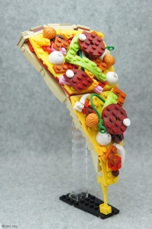 Tary pizza lego.jpg, janv. 2022