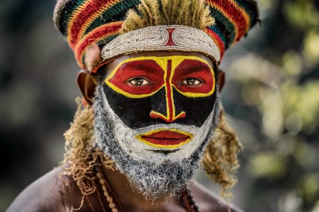Trevor Cole Papous indiens de Papouasie.jpg, mai 2020