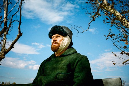 Willem Dafoe Vincent van Gogh dans At Eternity’s Gate Julian Schnabel.jpg, déc. 2021