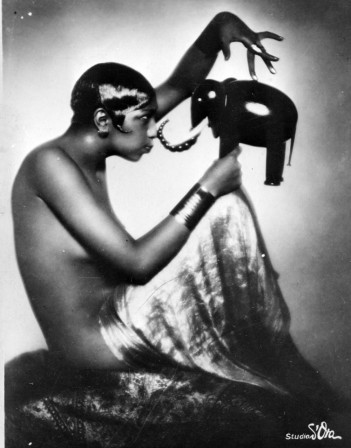 josephine baker éléphant bonjour.jpg, nov. 2021