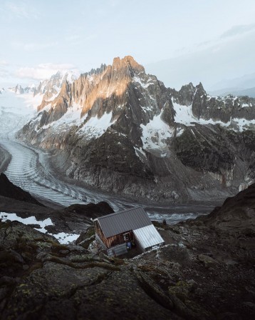 le chalet sur le glacier.jpg, janv. 2020