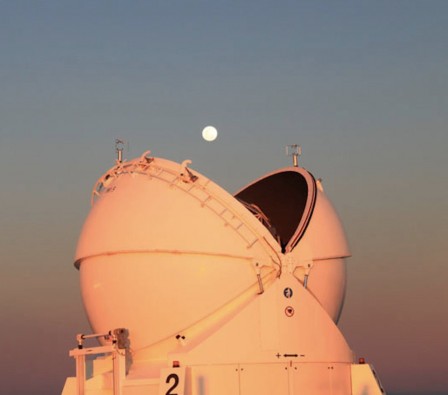 observatoire pacman la lune allait bientôt disparaître.jpg, oct. 2021