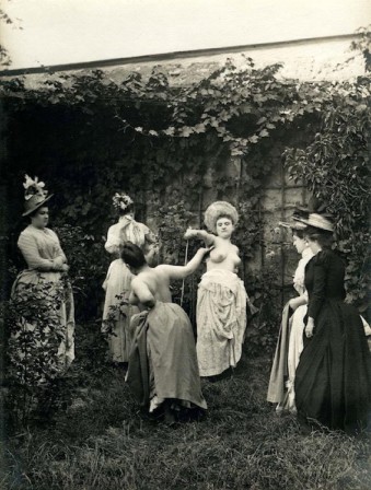 princesse Pauline von Metternich et comtesse Anastasia Kielmannsegg la fameuse histoire du duel seins nus en 1892.jpg, mai 2023