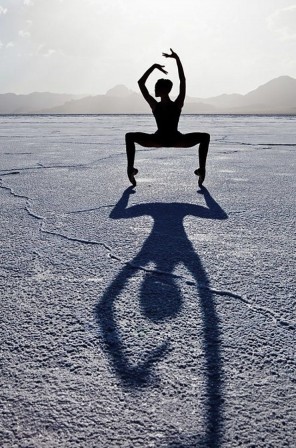 yoga salutation au soleil bonjour.jpg, oct. 2021