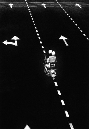 Bruno Madeddu - La Lambretta scooter suivre la ligne pointillée