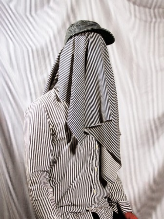 Delaney Allen Hidden self portraits matin les rayures amincissent