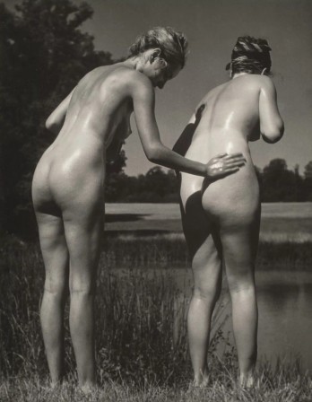 Ergy Landau, née Erzsébet Erzsi Landau en1896 à Budapest Hongrie deux nus féminins en plein air, Moisson, vers 1930