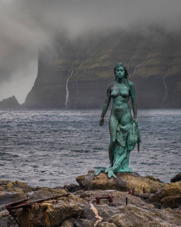 Kópakonan Faroe Island les phoques étaient d’anciens êtres humains qui ont volontairement cherché la mort dans l’océan