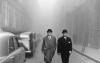 London, Photo by Robert Frank, 1951 Londres brouillard smog chapeaux melons