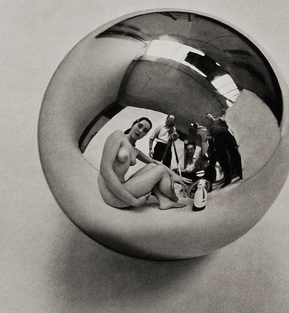 M.C. Escher reflet de l'origine du monde Mirror Ball Zoltán verre Afficher Reflection’1959