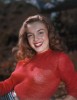 Marilyn Monroe photographiée par Richard C. Miller, 1946 le pull-over rouge