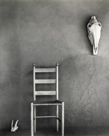 On the Portal at the Ghost Ranch, New Mexico, Photo by Todd Webb, 1959  sécheresse pour tous