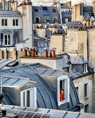 Paris je ne suis pas sectaire j'ai même une voisine communiste