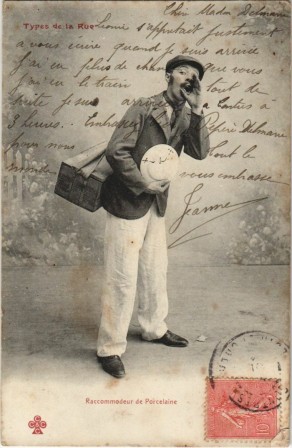 Porcelain fixer from Paris racommodeur de porcelaine carte postale vintage travail