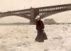 The Mississippi River Frozen Solid, 1905 fleuve gelé hiver glace alors on marchait sur l'eau
