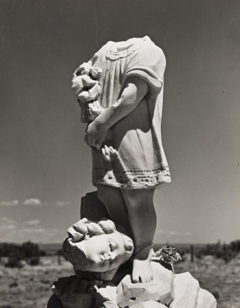 Todd Webb From A Retrospective Set with 25 Photographs,. 1946-83 statue enfant décapitation