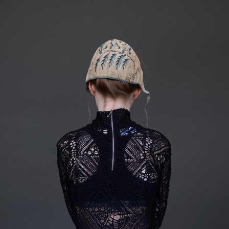 Trine Søndergaard coiffure de dos