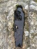 tombe anthropomorphe tombe liquide dans la pierre